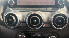 Nissan Juke 1.0 DiG-T 114 N-Connecta 5dr Petrol Hatchback
